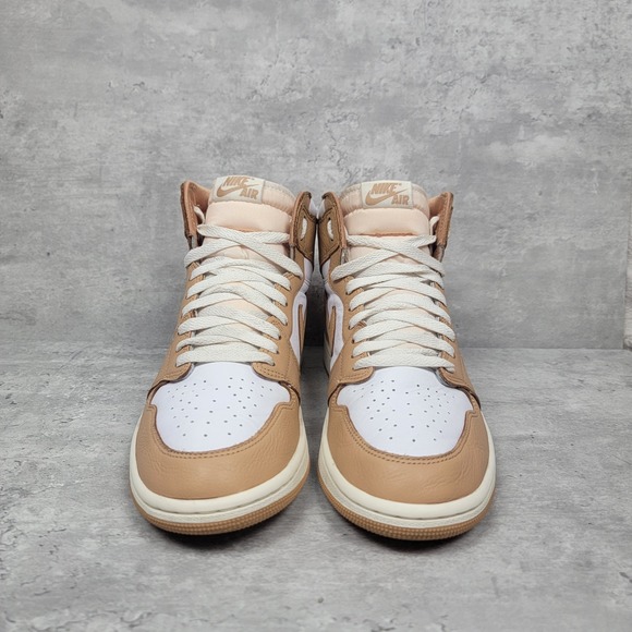 Nike Womens Size 10 Basketball Shoes Air Jordan 1 Retro High OG Praline White - Picture 2 of 8
